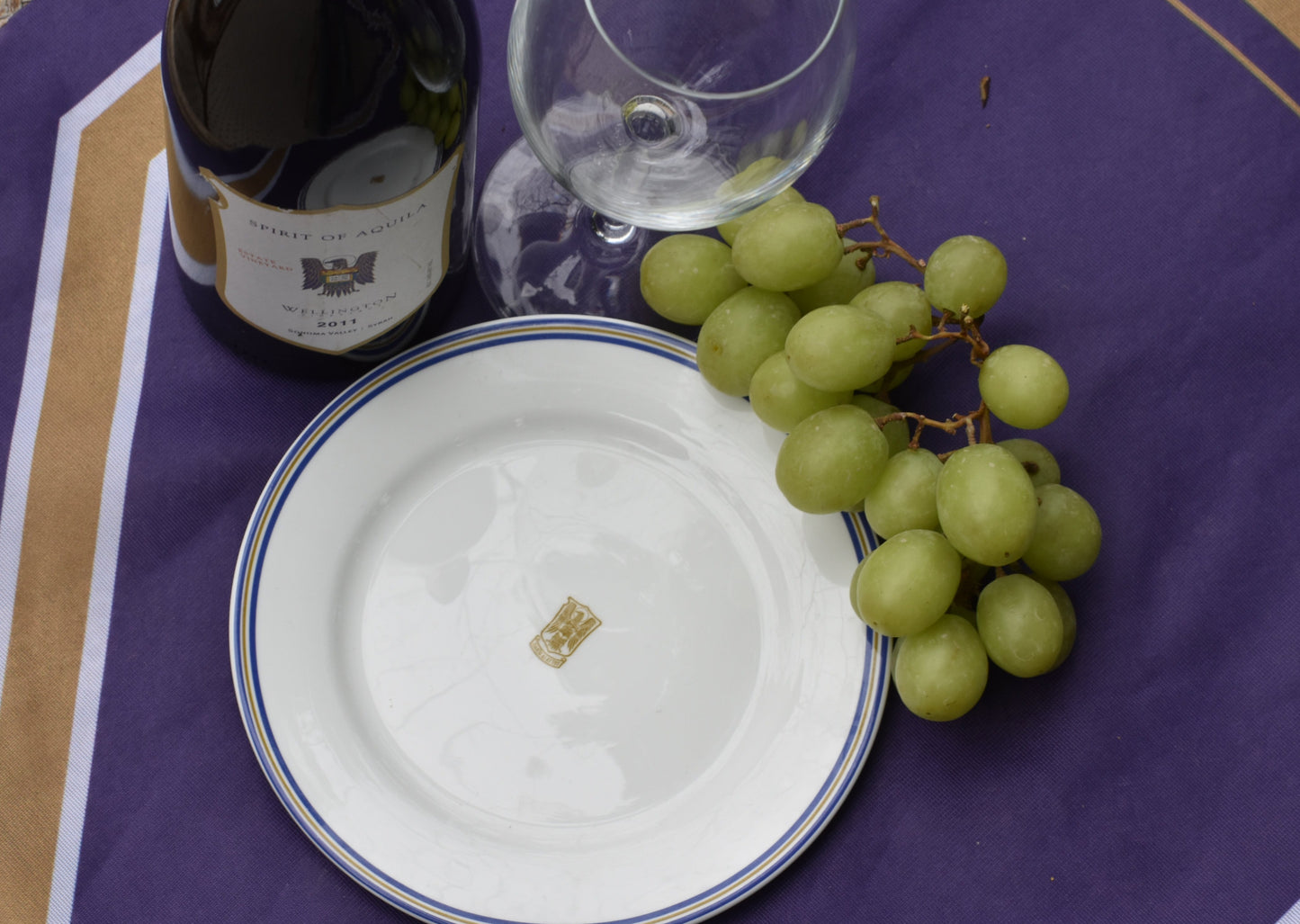 Dining Hall Plates